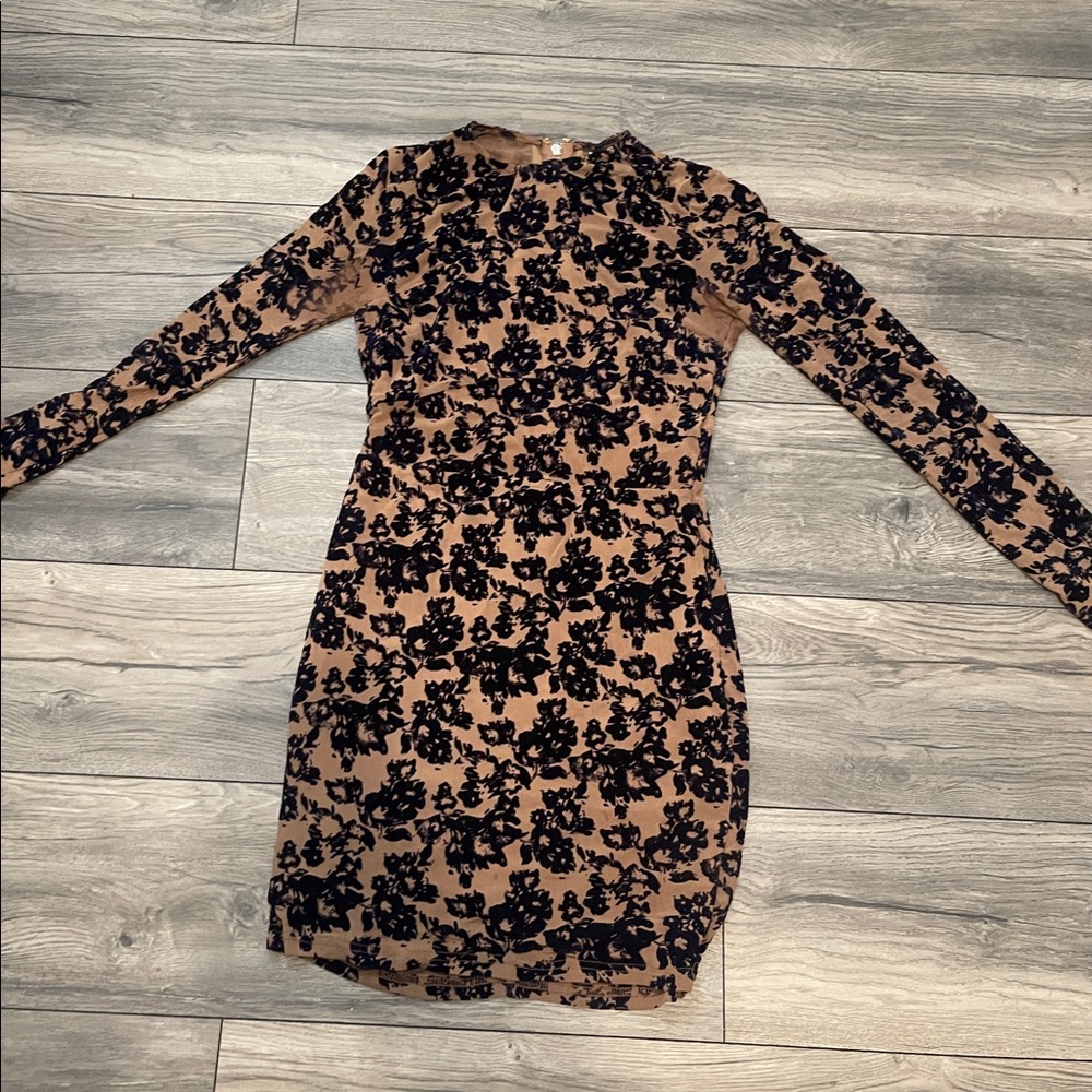 Beautiful Mini dress tan with navy blue flowers.